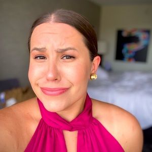 Meet your Posher, Olivia